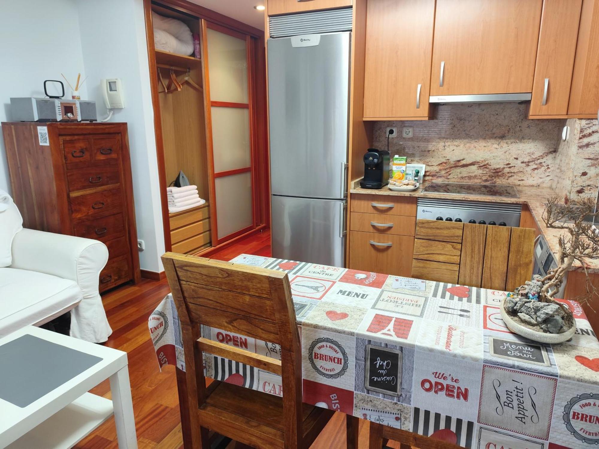 Estudio Centrico, A Pocos Metros Plaza De Espana. Vigo Extérieur photo